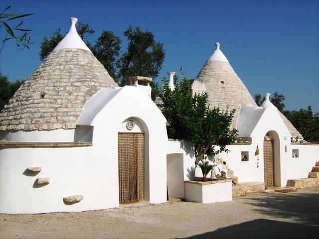 Vendita Rustici - Case di campagna - Baite - stalle e fienili - Trulli - Nuraghi a SAN MICHELE SALENTINO 