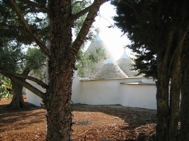 Vendita Rustici - Case di campagna - Baite - stalle e fienili - Trulli - Nuraghi a SAN MICHELE SALENTINO 