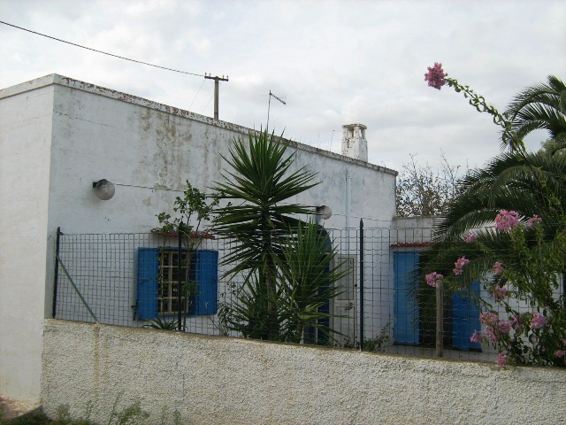 Vendita Rustici - Case di campagna - Baite - stalle e fienili - Trulli - Nuraghi a OSTUNI 