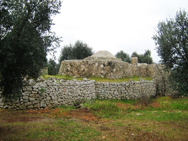 Vendita Rustici - Case di campagna - Baite - stalle e fienili - Trulli - Nuraghi a SAN MICHELE SALENTINO 